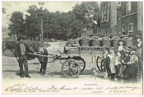 ansichten Delft: Koningsplein met koopman paard en wagen volksleven (170355)