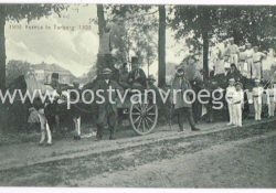 oude ansichtkaart Terborg: als zwervers verkleed op kar en gymnasten op de kermis van 1908
