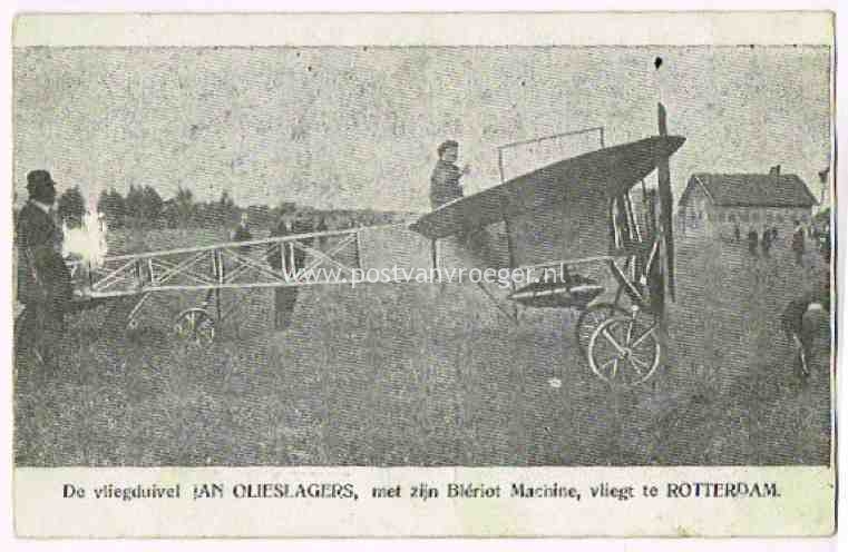 De vliegduivel Jan Olieslagers, met zijn Bleriot Machine, vliegt te Rotterdam in 1910 (190069)