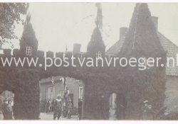 ansichtkaarten Aalten: fotokaart boog ter ere van onafhanklijkheidsfeesten 1913
