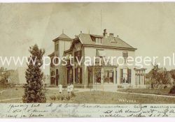 ansichtkaarten Wolvega: fotokaart villa, verzonden in 1902 (170137)