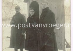 mobilisatie eerste wereldoorlog: oude fotokaart van grenswachten in Heelweg Dinxperlo