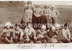 oude ansichten Marken: fotokaart jeugd in klederdracht anno 1906 (180262)