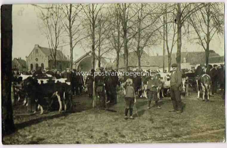 synagoge Oldenzaal: oude fotokaart van de synagoge de veemarkt ca 1925 (190119)