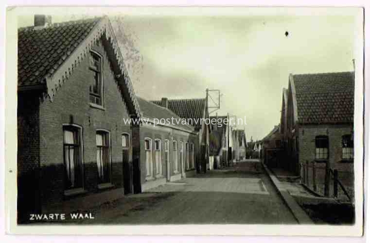 oude ansichtkaarten Zwarte Waal bij Brielle: fotokaart  (190236)