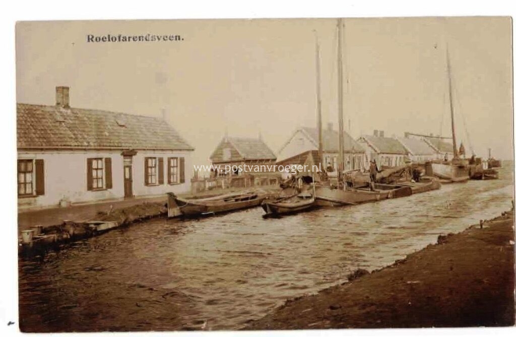 oude ansichtkaarten Roelofarendsveen: fotokaart haven -220076